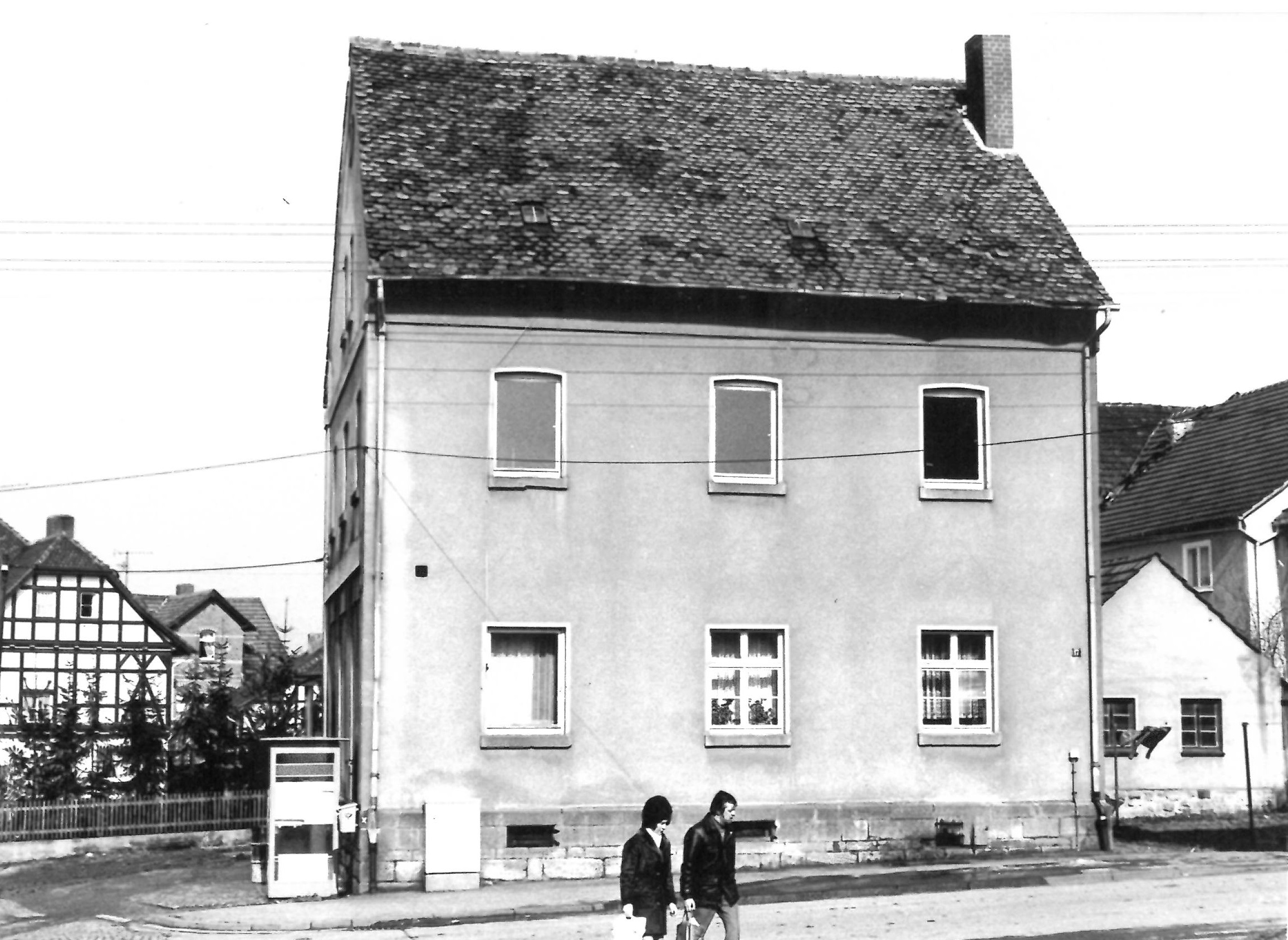 Grüne Schule, Schule am Möncheberg, Dorfstraße 17. @Gemeinde Niestetal